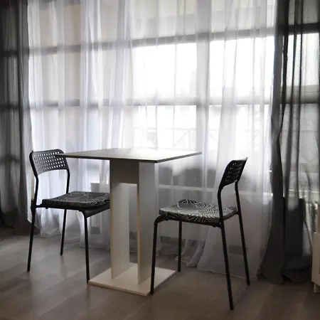 Apartment Deluxe 2 - Ruhe Oase - 1zkb Balkon - Parkplatz Bad Nauheim
