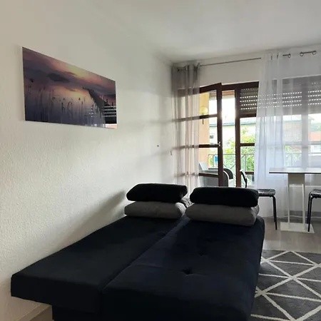 Comfort - Ruhe Oase - Balkon - Parkplatz - Self Check-in 24h Appartamento