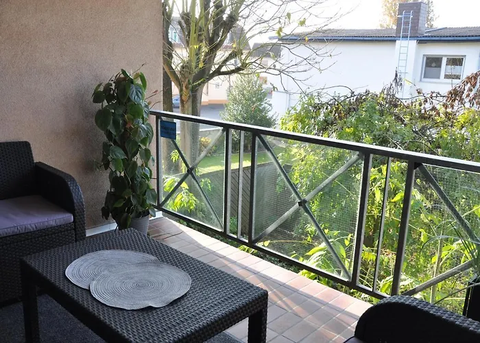 Apartman Deluxe - Ruhe Oase - 1zkb Balkon - Parkplatz - Self Check-in 24h Bad Nauheim