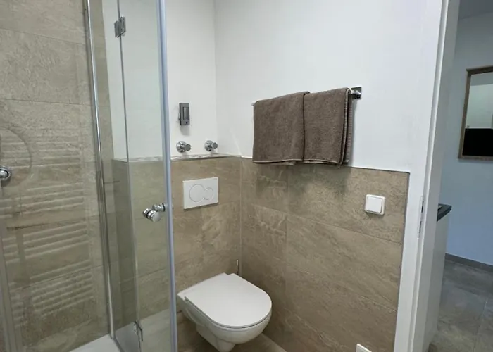 Apartman Deluxe - Ruhe Oase - 1zkb Balkon - Parkplatz - Self Check-in 24h