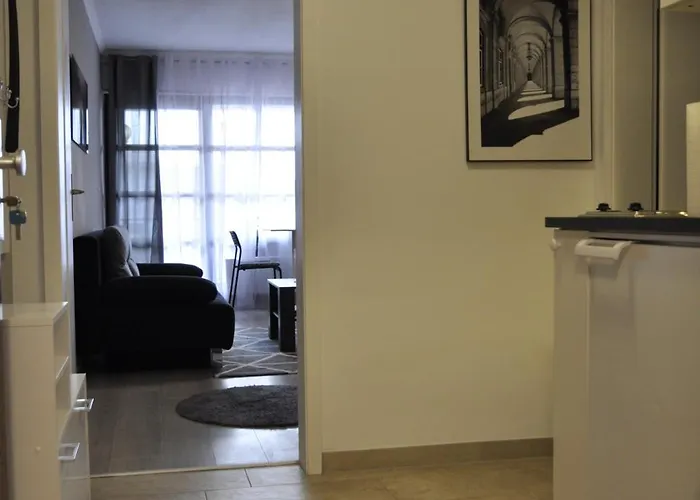 Apartman Deluxe - Ruhe Oase - 1zkb Balkon - Parkplatz - Self Check-in 24h Bad Nauheim